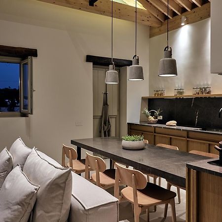 Niova Villa - Seafront, Private Pool And Ionian Sea Views, By Zantewize Аликес Екстериор снимка